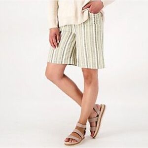 Bridgehampton by Isaac Mizrahi Live Shorts Green and White Striped Linen Flax 6